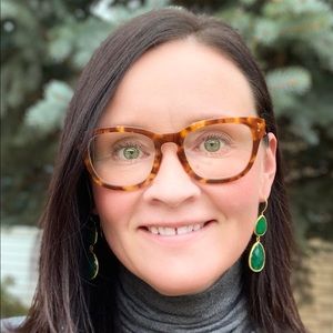 Meet your Posher, Leah